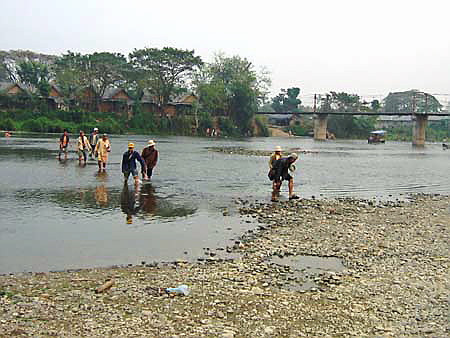 brueckenzollsparen_vang_vieng